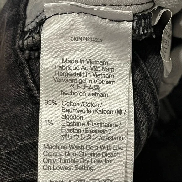 Madewell The Perfect Vintage Wide Leg Crop Jeans Size 33P Black Denim Fringe - Picture 7 of 13